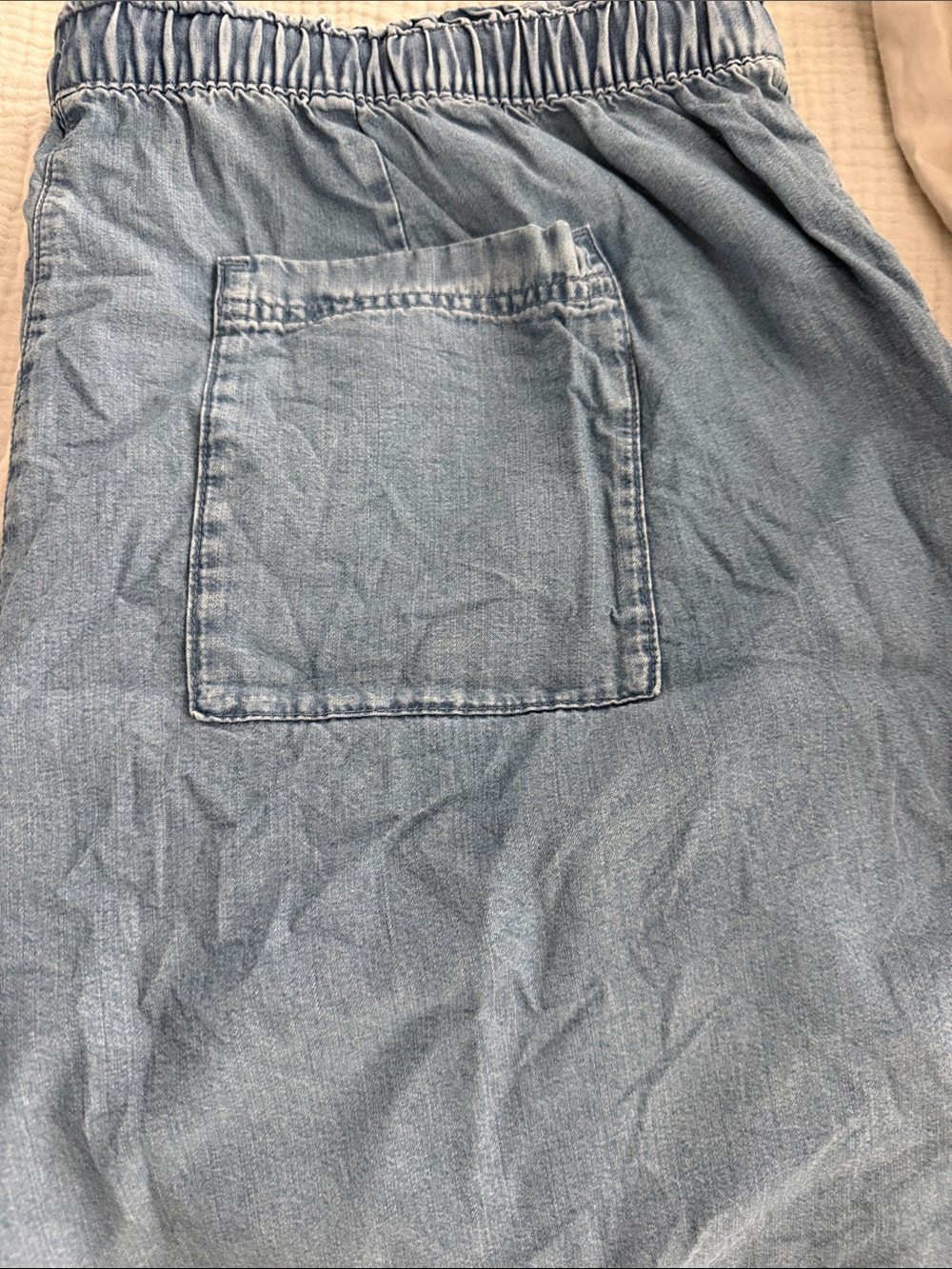 J. Jill Light Blue Chambray Elastic Waist Shorts - Picture 4 of 6